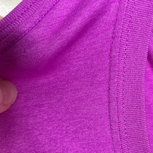Nike Dry fit workout tank top size Medium purple - Picture 9 of 9